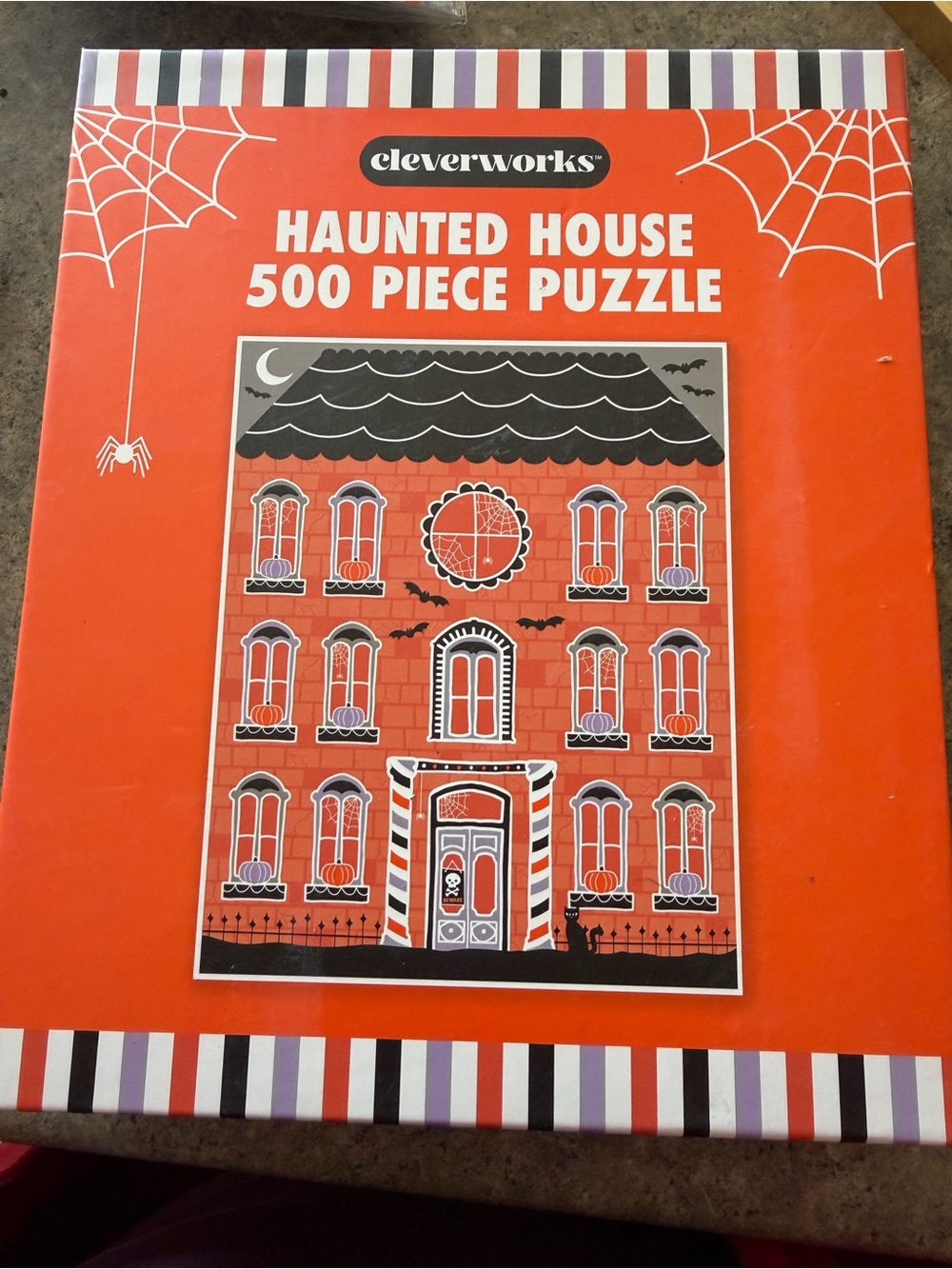 Cleverworks Haunted House 500-Piece Puzzle — Orange